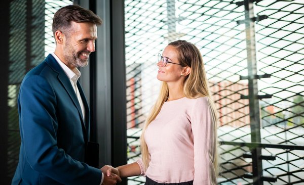 Trouver le meilleur cabinet de recrutement pour assistantes et secrétaires